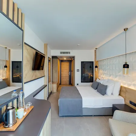 Signature Blue מלון קוסדסי