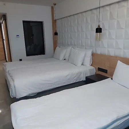 מלון Signature Blue