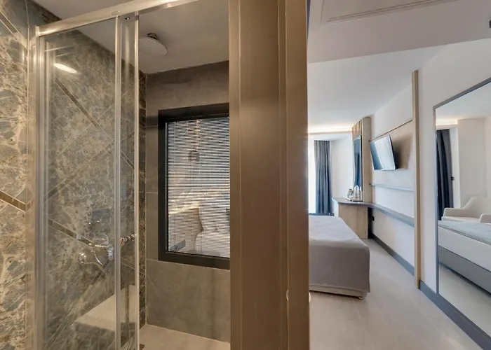 Ξενοδοχείο Signature Blue 5*