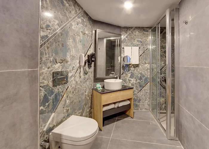 Signature Blue 5* Κουσάντασι